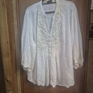 Spense White Lace Detail Blouse.   Box 28